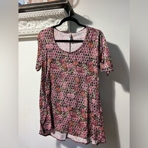 LuLaRoe Rose Floral Perfect T